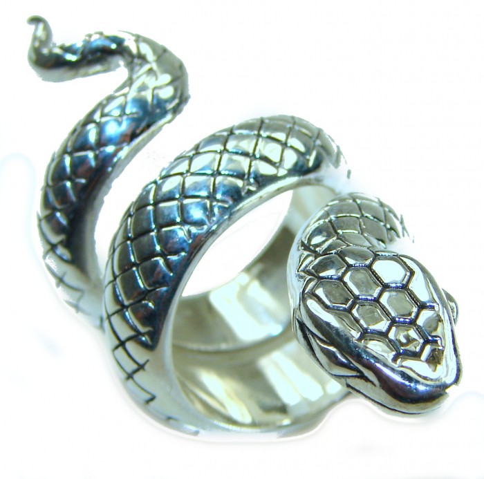Large Boa Snake .925 Sterling Silver handcrafted Statement SPINAL Ring size 6 - Sterling silver snake ring, top view, showcasing detailed scales.