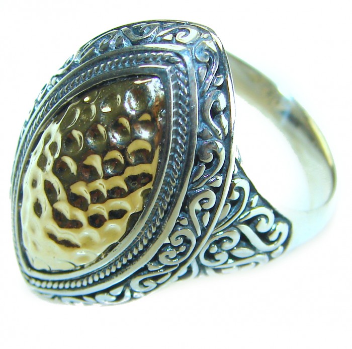 Precious - Bali made 2 tones .925 Sterling Silver handcrafted Ring s. 10 - Ornate Bali two-tone silver ring, close-up of intricate detailing.