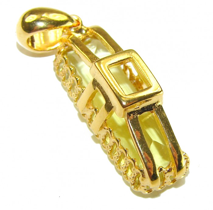 Baquette cut 10.3 carat Lemon Quartz 18K Gold over .925 Sterling Silver handcrafted pendant - Side view of baguette-cut lemon quartz pendant in gold setting