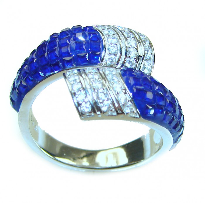 Art Deco 10.2 carat Sapphire .925 Sterling Silver handcrafted Ring size 8 - Side view of Art Deco Sapphire and Silver ring with intricate detailing