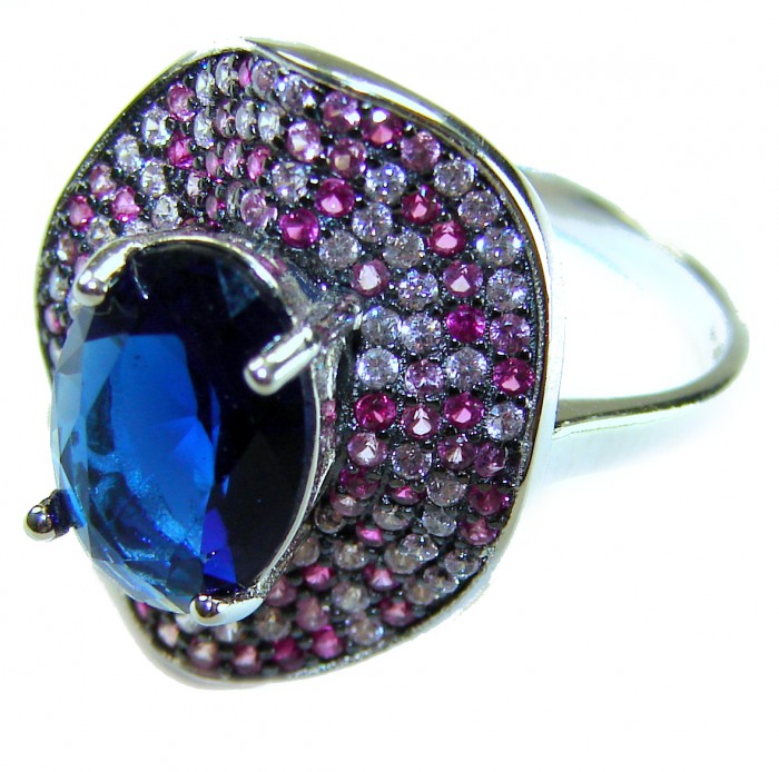 Authentic 10.5 carat Kyanite .925 Sterling Silver handcrafted Ring size 7 - Close-up of 10.5 carat Kyanite ring with pink stones, .925 sterling silver