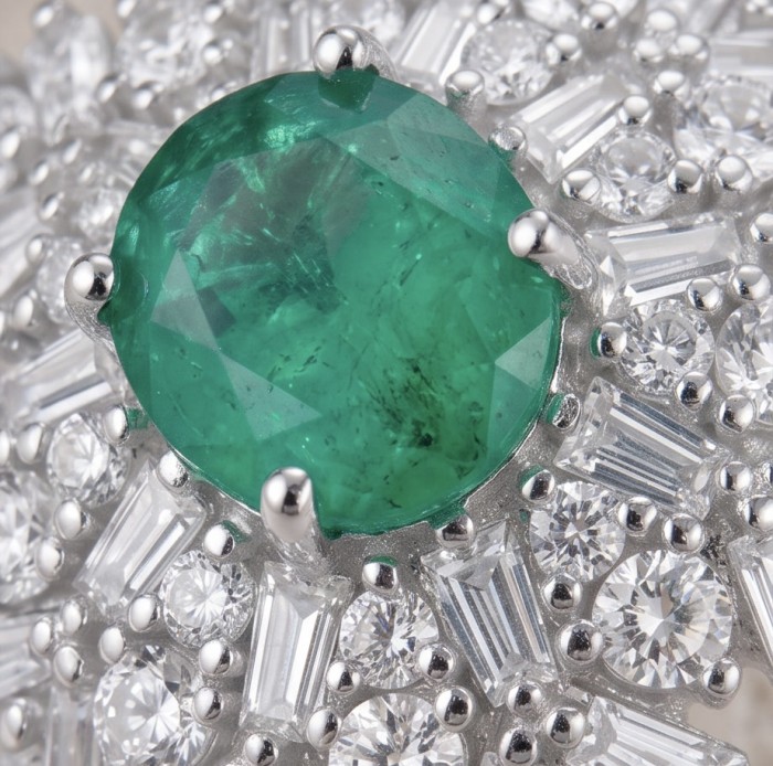 Elizabeth 4.8 carat Colombian Emerald .925 Sterling Silver dipped in Rhodium handcrafted Ring size 7 1/2 - Close-up of Elizabeth 4.8 carat Colombian Emerald in sterling silver