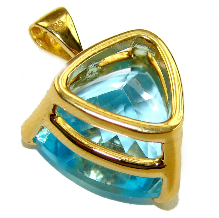 Atlantica TRILLION cut 12.9 carat Swiss Blue Topaz 18K Gold over .925 Sterling Silver Handcrafted Pendant - Side view of Atlantica TRILLION 12.9ct Swiss Blue Topaz in 18K Gold setting