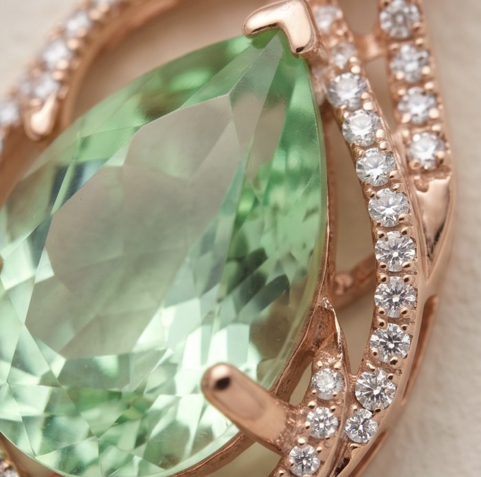 Royalty 12.9 carat authentic Himalayan Peridot 22K Gold over .925 Sterling Silver Handcrafted Statement pendant - Close-up of Himalayan Peridot with diamonds in a gold setting