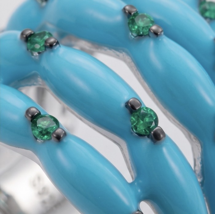 Rare authentic Turquoise enamel rhodium over .925 Sterling Silver handcrafted Large ring; s. 7 1/4 - Close-up of turquoise enamel and green stones on rhodium sterling jewelry.