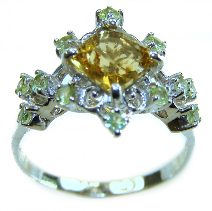 Golden Royalty 5.5 carat Citrine .925 Sterling Silver Handcrafted Huge Ring size 7 - Close-up of Golden Royalty 5.5 ct Citrine ring in .925 Sterling Silver