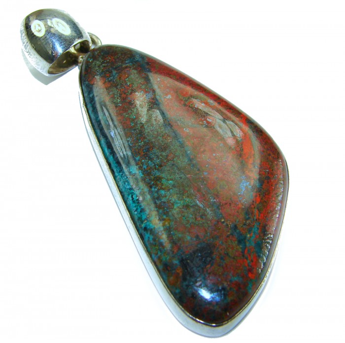 Unique Natural Large Bloostone .925 Sterling Silver handmade Pendant - Close-up of large Bloodstone pendant in .925 Sterling Silver.