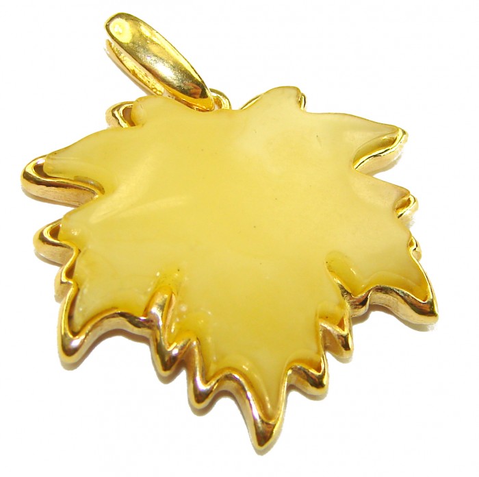 Golden Leaf Buttescotch Baltic Amber .925 Sterling Silver dipped in 18K Gold handmade pendant - Golden leaf butterscotch amber pendant, top view.