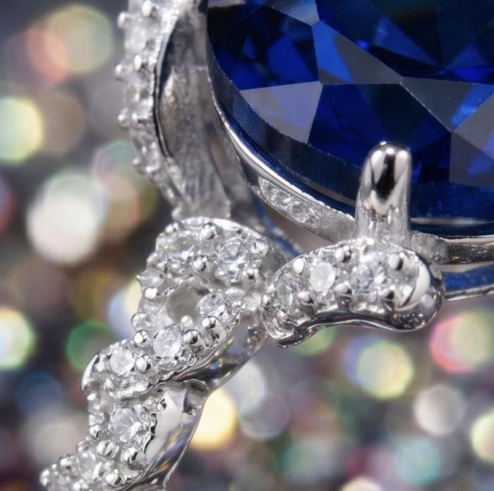 Julietta 6.5 carat Sapphire .925 Sterling Silver handmade Statement ring size 7 1/4 - Stone close-up of sapphire with diamond accents in sterling silver setting