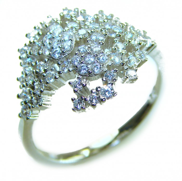 Art Deco 11.2 carat White Topaz .925 Silver handcrafted Cocktail Ring s. 6 1/4 - Close-up of Art Deco 11.2 carat White Topaz .925 Silver ring
