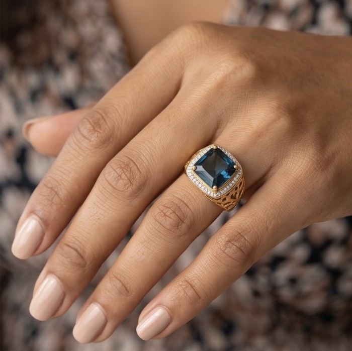 Vintge Style 15.8 carat asscher cut GREEN GRANDIDIERITE .925 Sterling dipped in 22K gOLD Silver ring; s. 6 - Vintage-style gold ring with green grandidierite, worn on hand.