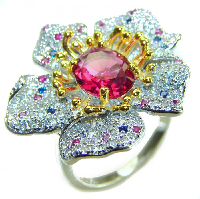Spectacular Flower Authentic 4.3 carat Pink Tourmaline 2 tones .925 Sterling Silver handmade Cocktail Ring s. 7 1/4 - Flower ring with pink tourmaline, close-up detail of stone and petals.
