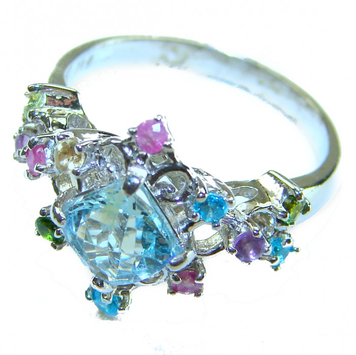 Stella 4.8 carat Swiss Aquamarine .925 Sterling Silver handmade Statement Ring size 7 - Close-up of Stella 4.8 carat Swiss Aquamarine sterling silver ring.