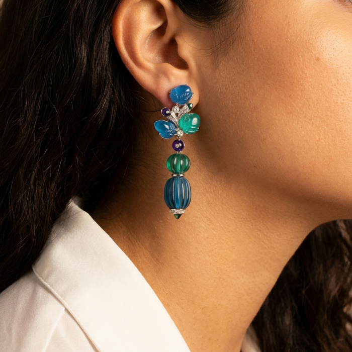Acqua di Parma - Very Unique 60.5 carat Emerald Sapphire .925 Sterling Silver handcrafted earrings - Earring side view with emeralds, sapphires, worn on ear