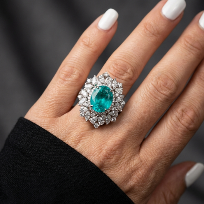 Wonderland 9.5 carat Brazilian Paraiba Tourmaline .925 Sterling Silver Handcrafted Ring size 7 1/4 - 9.5 carat Brazilian Paraiba tourmaline ring worn on hand
