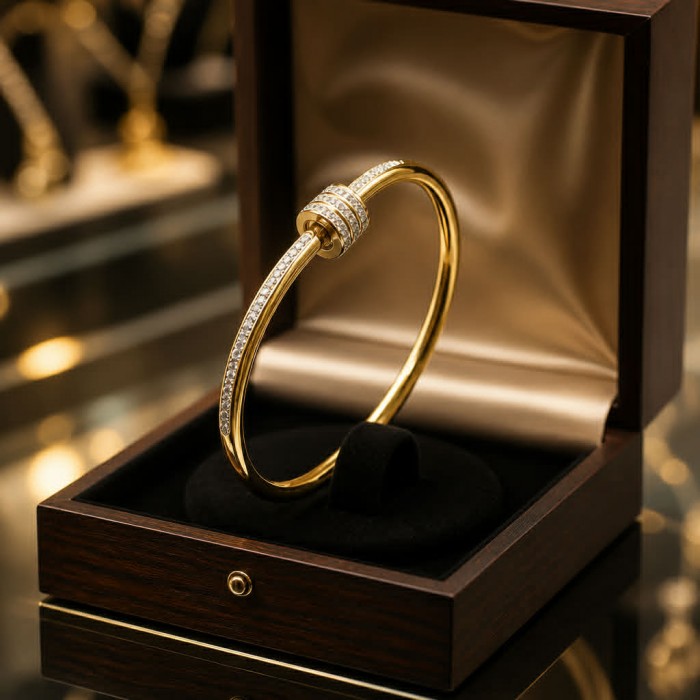 Divine - Precious pave White Topaz Gold Women bracelet - photo 2