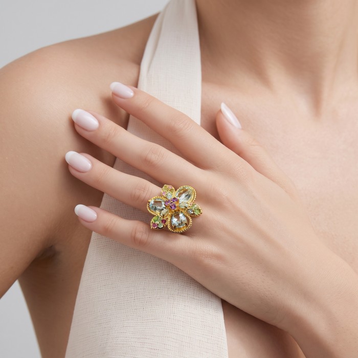 Enchanted Flower 28.5 carat Aquamarine .925 Sterling Silver dipped in Real 22K Gold Oversized Ring size 8 - Enchanted Flower ring, 28.5ct aquamarine, worn on hand.