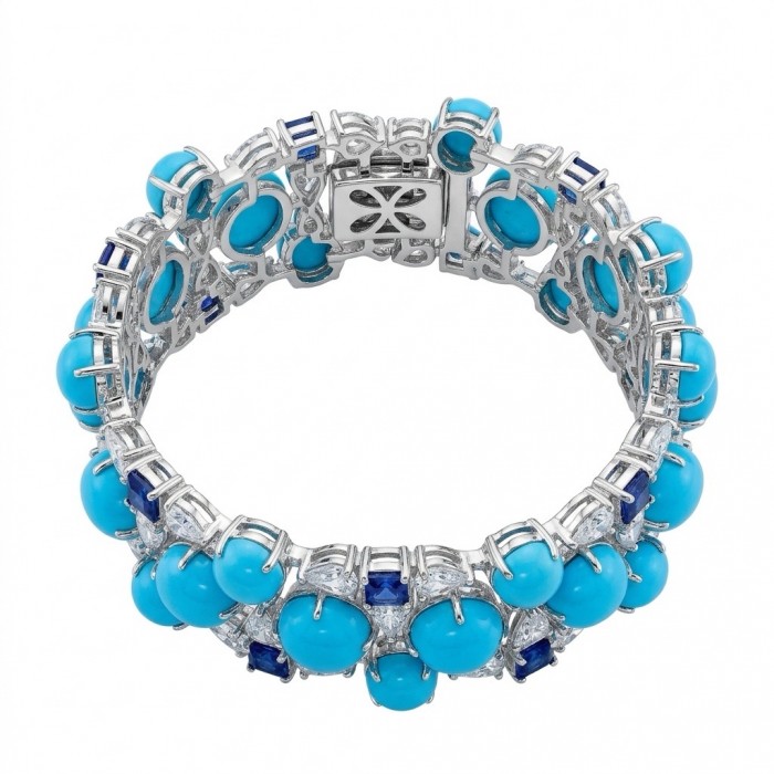 Pacifica - 47.2 carat Turquoise 4.8 carat Sapphire .925 Sterling Silver handmade Statement Bracelet - Clasp detail of turquoise and sapphire bracelet in sterling silver