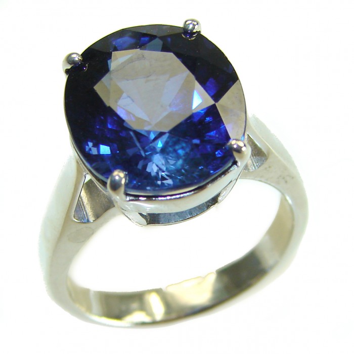 Nautilus 10.8 carat London Blue Topaz .925 Sterling Silver handcrafted Ring size 7 - Close-up of Nautilus 10.8 ct London Blue Topaz ring in Sterling Silver.