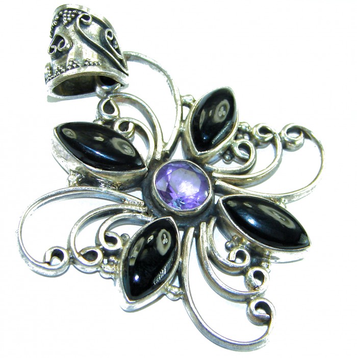 Julietta - Vintage Amethyst Onyx .925 Sterling Silver handcrafted Pendant - Vintage Amethyst Onyx pendant, top view, intricate silver design.