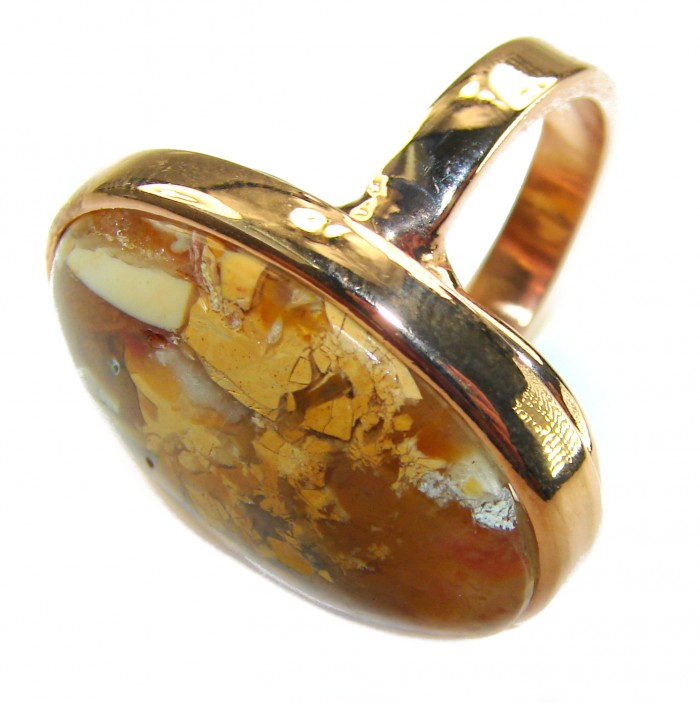 Flawless Australian Bracciated Mookaite 14K Gold over .925 Sterling Silver Ring size 7 adjustable - Side view of Australian Bracciated Mookaite ring in 14K gold over silver.