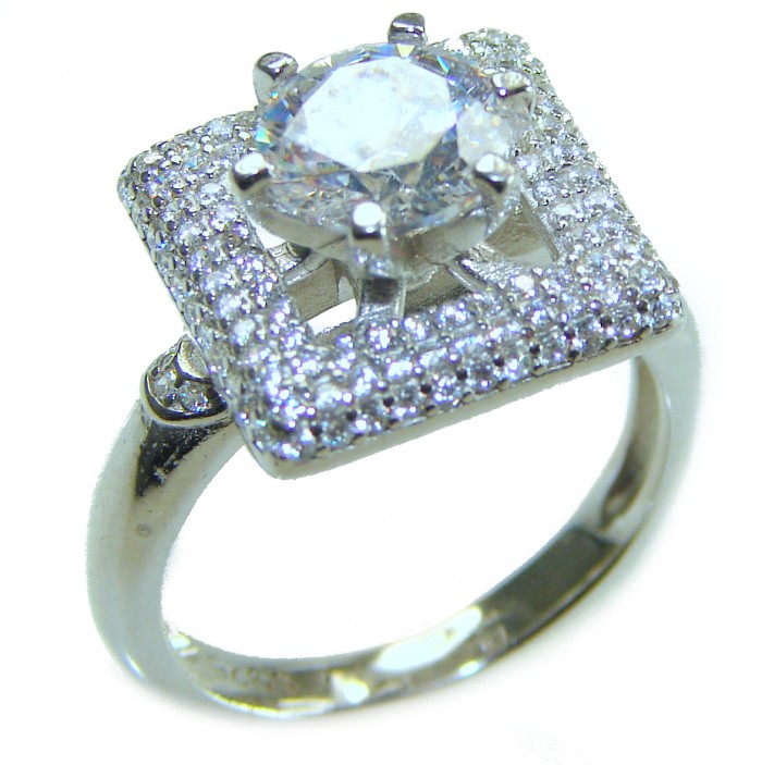 Luxurious 4.2 carat White Topaz .925 Sterling Silver handcrafted Ring s. 7 1/2 - Side view of a luxurious 4.2 carat white topaz sterling silver ring