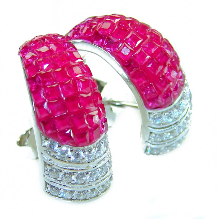 Real Beauty natural mystery setting 14.2 carat Ruby .925 Sterling Silver handcrafted earrings - Close-up of ruby and diamond 14.2 carat hoop earrings.