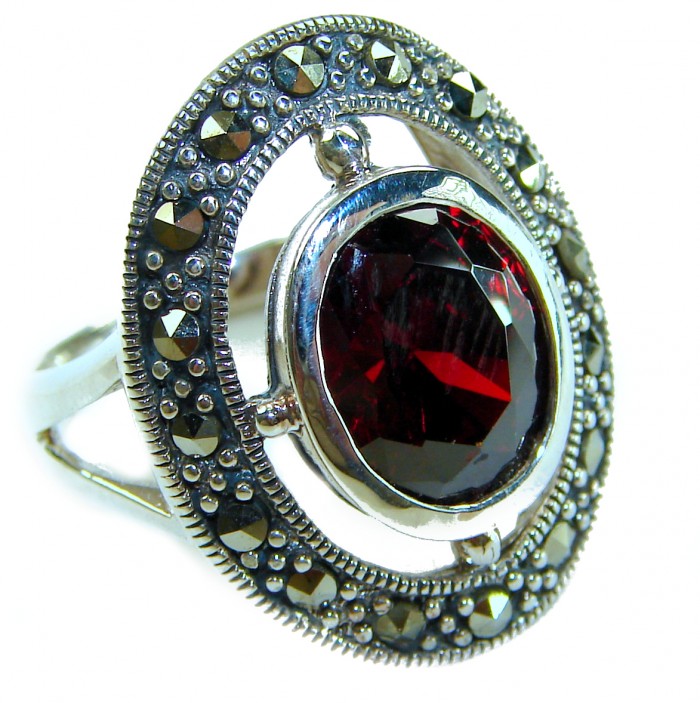 Crimson Fire Natural 7.8 carat Garnet Marcasite .925 Sterling Silver handmade Large Statement Ring size 7 - Close-up of Crimson Fire Garnet Marcasite Sterling Silver Ring
