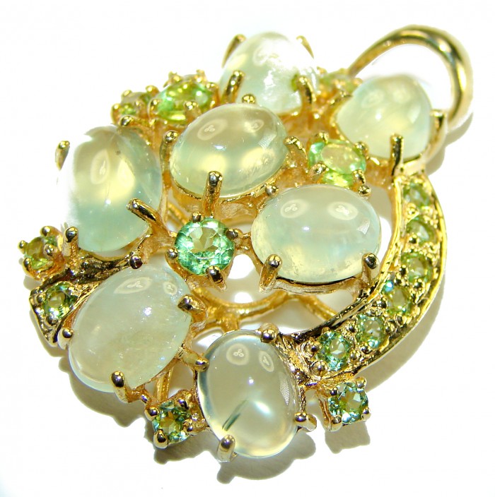 Wise Bliss Authentic 18.6 carat Prehnite 18k Gold over .925 Sterling Silver handmade Pendant - photo 2