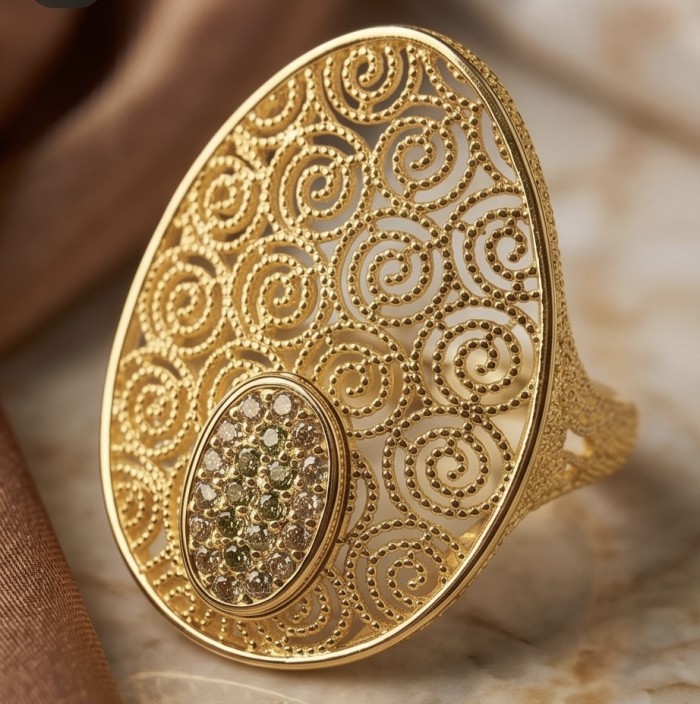 Dubai Style .925 Sterling Silver dipped in 22K Gold handmade Large ring size 8 - Gold filigree ring with gemstone close-up, angled side view.