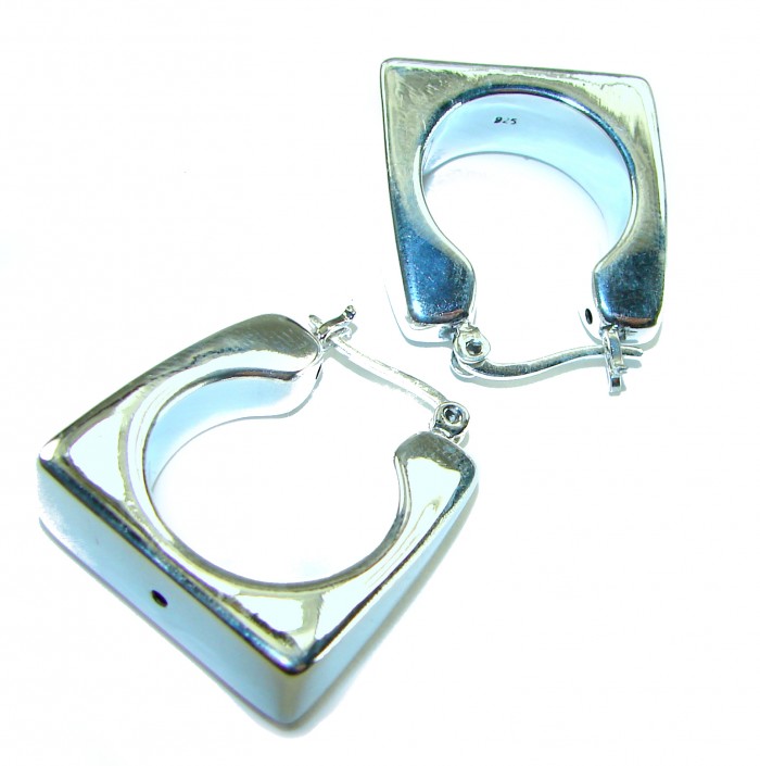 LARGE - EXTRAVAGANZA - Highly Polished Fancy .925 Sterling Silver Italy made Earrings - Close-up of highly polished square sterling silver earrings