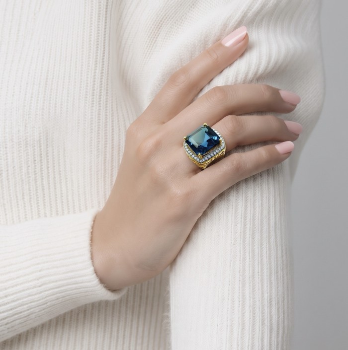 Vintge Style 15.8 carat asscher cut GREEN GRANDIDIERITE .925 Sterling dipped in 22K gOLD Silver ring; s. 6 - Worn on hand: 15.8 ct Asscher cut green grandidierite ring.