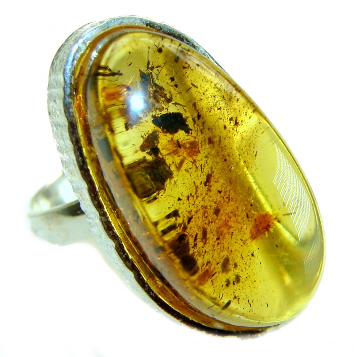 Beauty of the Nature Baltic Amber .925 Sterling Silver handcrafted HUGE ring; s. 7 adjustable - Close-up of Baltic Amber ring with sterling silver setting