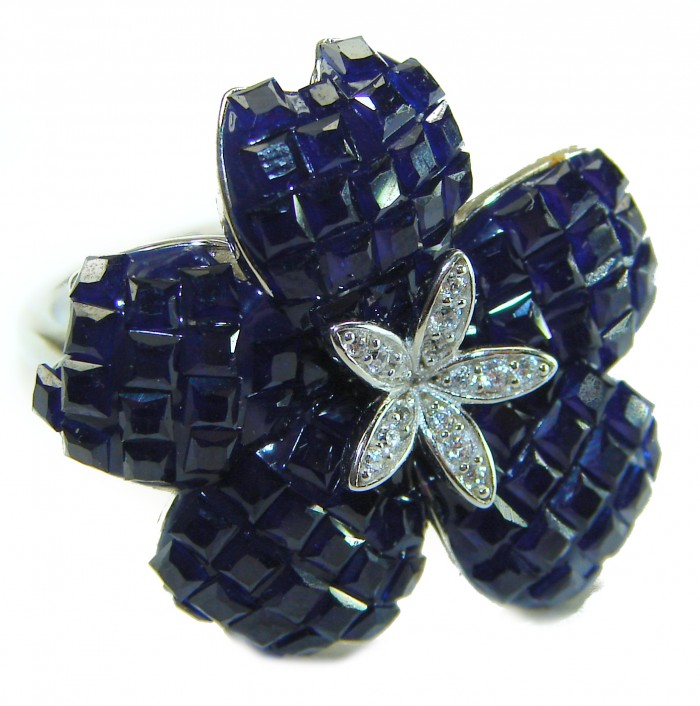 Precious Sapphire - authentic 20.2 carat Sapphire .925 Sterling Silver Eternity Ring size 6 1/4 - Blue sapphire flower ring with diamond center close-up view.