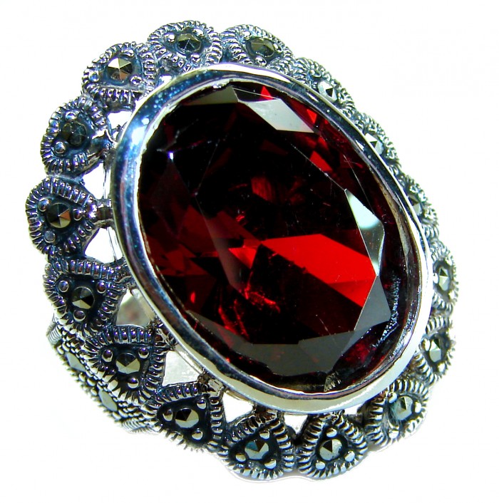 Wonderland Natural 27.7 carat Garnet Marcasite .925 Sterling Silver handmade Large Statement Ring size 8 - Close-up of garnet and marcasite sterling silver ring.