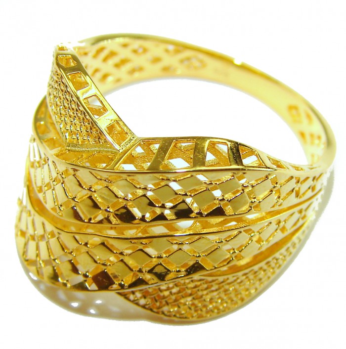 Dubai Style - .925 Sterling Silver dipped in 22K Gold handmade Large ring size 10 - Dubai style gold-dipped ring, intricate pattern, side view.