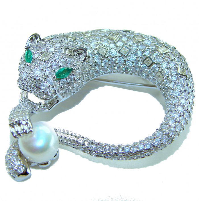 Gephard Natural 7.8 carat Ruby Colombian Emerald .925 Sterling Silver handmade pendant - Panther brooch with emerald eyes and pearl, top view.