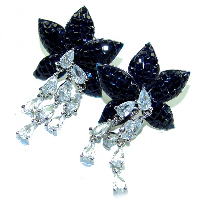 Magnificent Jewel 15.5 carat Sapphire .925 Sterling Silver handcrafted incredible earrings - Front view of sapphire and silver earrings with dangling stones