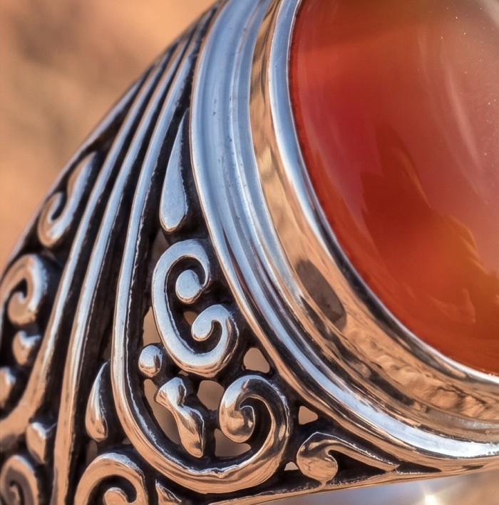 Orange Power natural Carnelian .925 Sterling Silver handmade ring s. 9 1/2 - Stone close-up of Orange Carnelian in ornate sterling silver setting