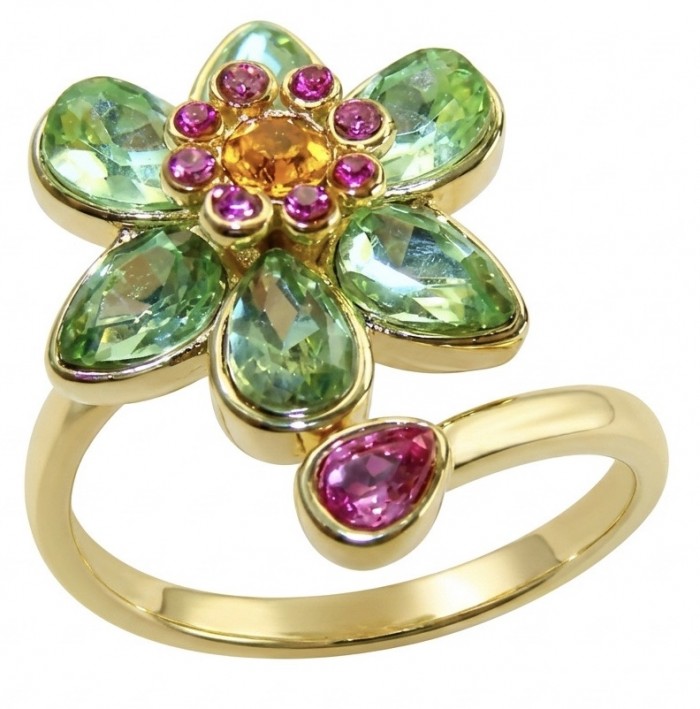 Summer flower 6.5 carat genuine Green Topaz 14K Gold over .925 Sterling Silver handmade Statement Ring size 8 - Flower ring with green topaz and pink stones, side view.