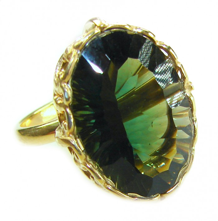 Timless Beauty 12.5 carat Helenite 14K Gold over .925 Sterling Silver handmade Ring s. 9 1/2 - Close-up of Timeless Beauty Helenite ring in 14K gold setting.
