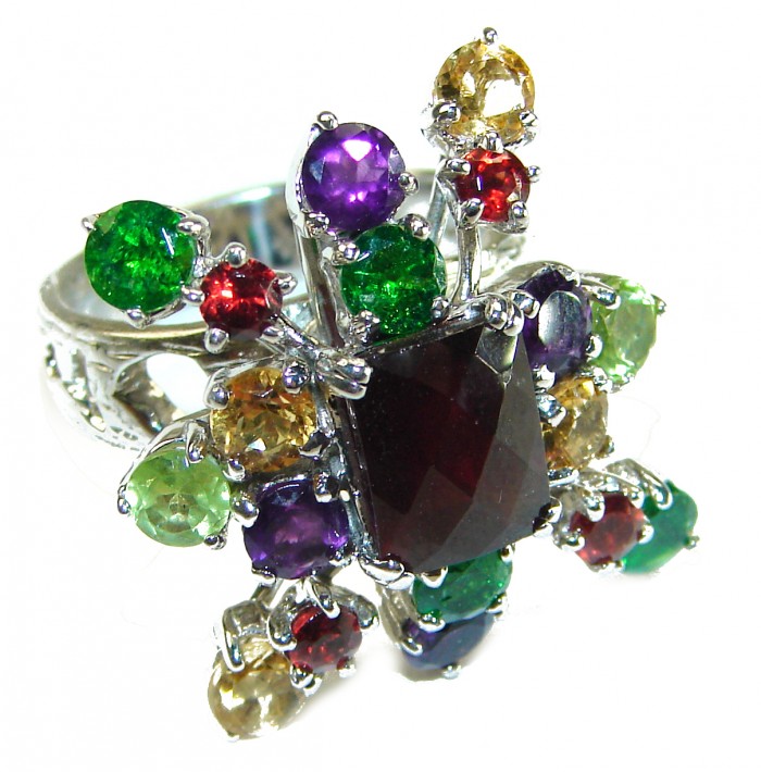 Trust in Journey 15.8 carat authentic Garnet .925 Sterling Silver handmade Ring size 8 - Top view of gemstone ring, multicolored stones in silver setting