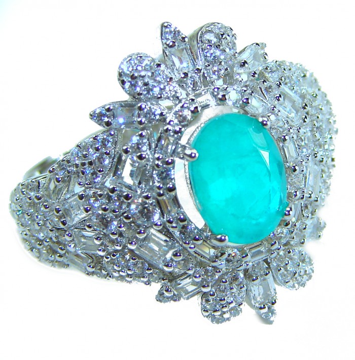 Vintage style - Timless Beauty 6.5 carat Emerald .925 Sterling Silver handcrafted Statement ring size 7 3/4 - Close-up of vintage style emerald ring with diamond accents