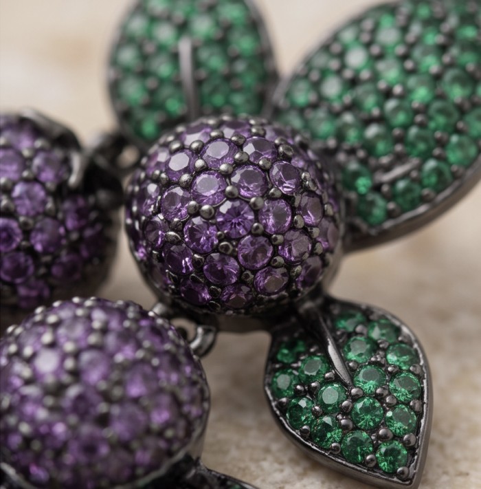 Incredible Ripe Grapes 9.5 carat Amethyst Chrome Dopiside black rhodium over .925 Sterling Silver handcrafted Statement earrings - Stone close-up of amethyst and chrome diopside grape jewelry.
