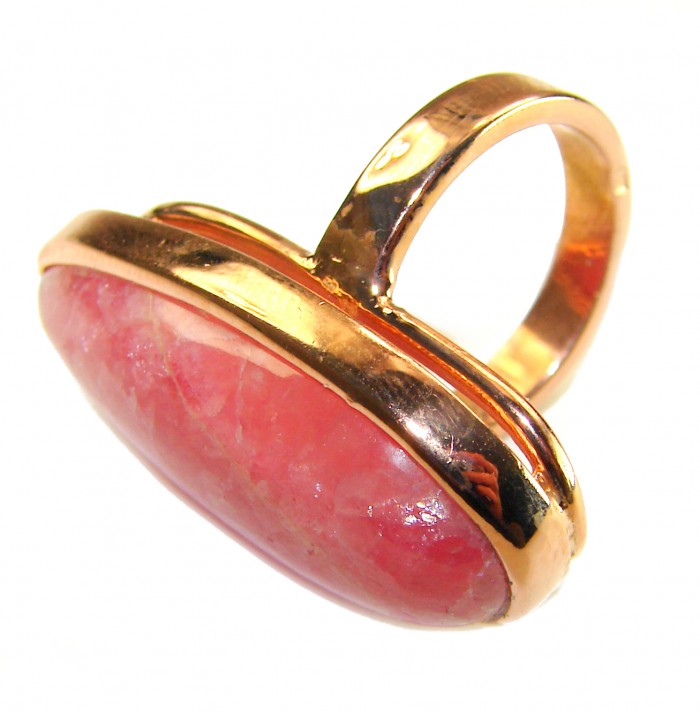 Strawberry Fields - 18.8 CARAT Argentinian Rhodochrosite 18K Gold over .925 Sterling Silver handmade ring size 7 - Side view of Strawberry Fields ring with Argentinian Rhodochrosite stone.