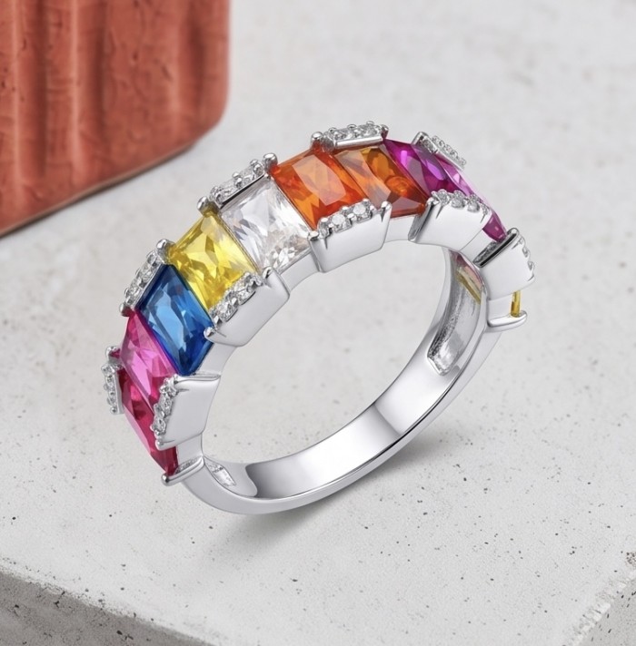 My own Rainbow - authentic 8.7 carat Topaz .925 Sterling Silver Ring size 7 - Colorful topaz ring in side view on a textured surface