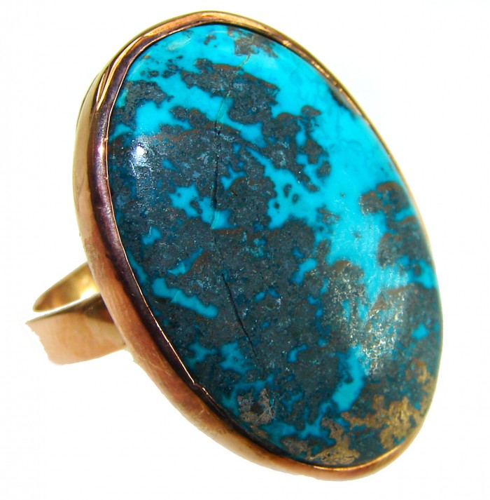 Authentic Parrot's Wing Chrysocolla 18K Gold over .925 Sterling Silver handcrafted ring size 8 adjustable - Stone close-up of Parrot's Wing Chrysocolla ring in gold setting.