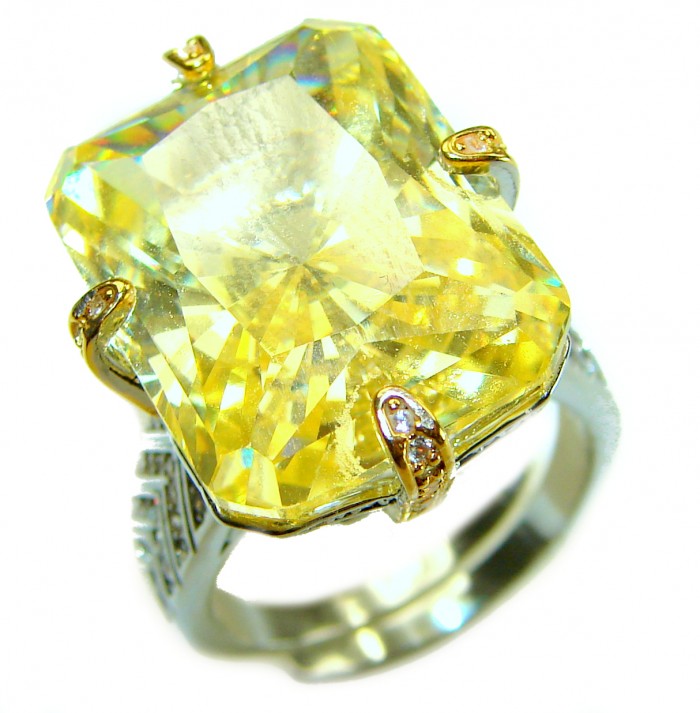Solid 35.8 carat Genuine Yellow Sapphire 2 tones .925 Sterling Silver handcrafted ring size 7 adjustable - Yellow sapphire ring close-up, 35.8 carat, two-tone sterling silver.