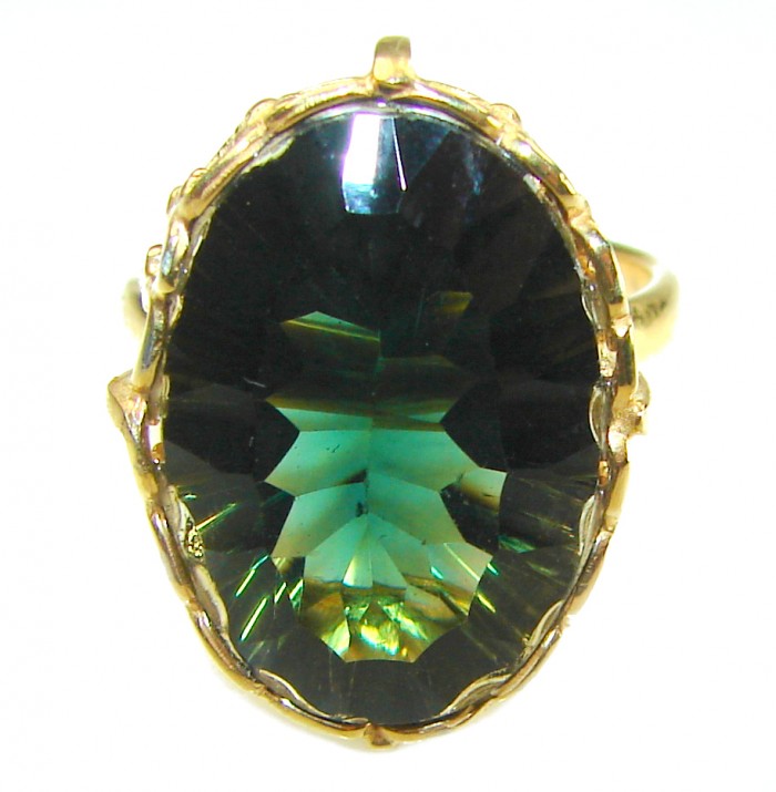Timless Beauty 12.5 carat Helenite 14K Gold over .925 Sterling Silver handmade Ring s. 9 1/2 - Close-up of a Timeless Beauty 12.5 carat Helenite ring in 14K gold setting