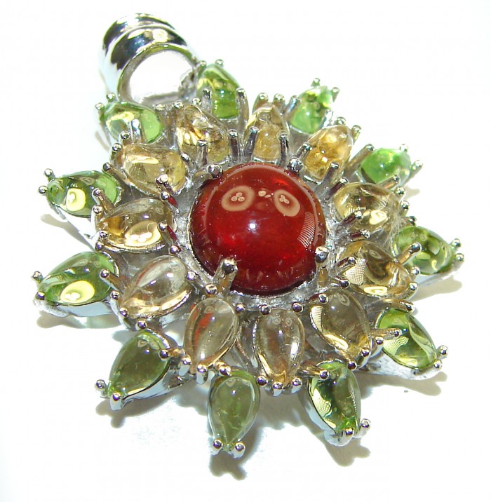 Carmen authentic 4.5 carat Garnet .925 Sterling Silver handcrafted pendant - photo 1